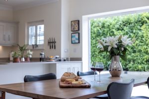 Dining- click for photo gallery